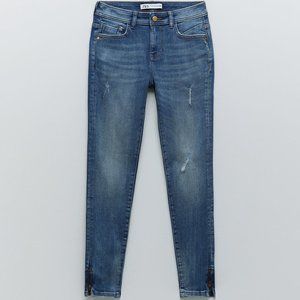 Zara Mid Rise Zipped Skinny Jeans Mid-blue